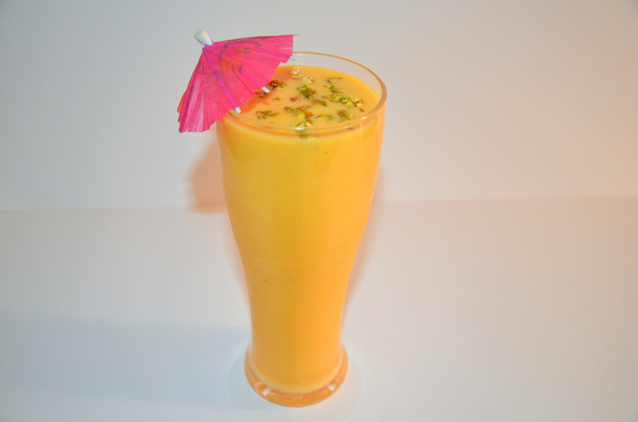 mango smoothie