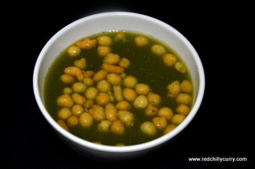 green chutney,pani fpr puri,pani puri,mint pani,spicy pani,chaat items